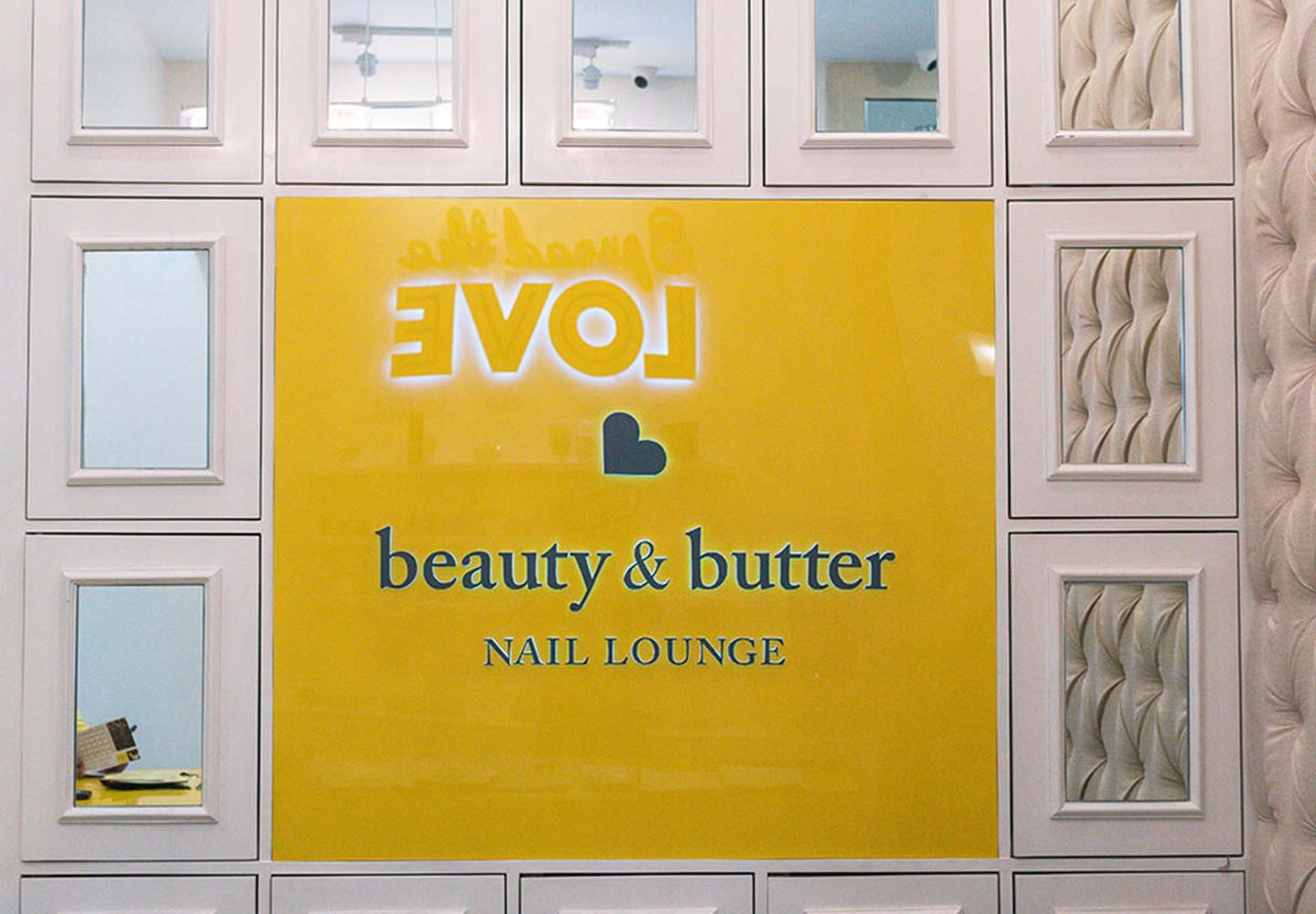 Brand Consultancy in Lifestyle Industry. Logo design for Beauty & Butter